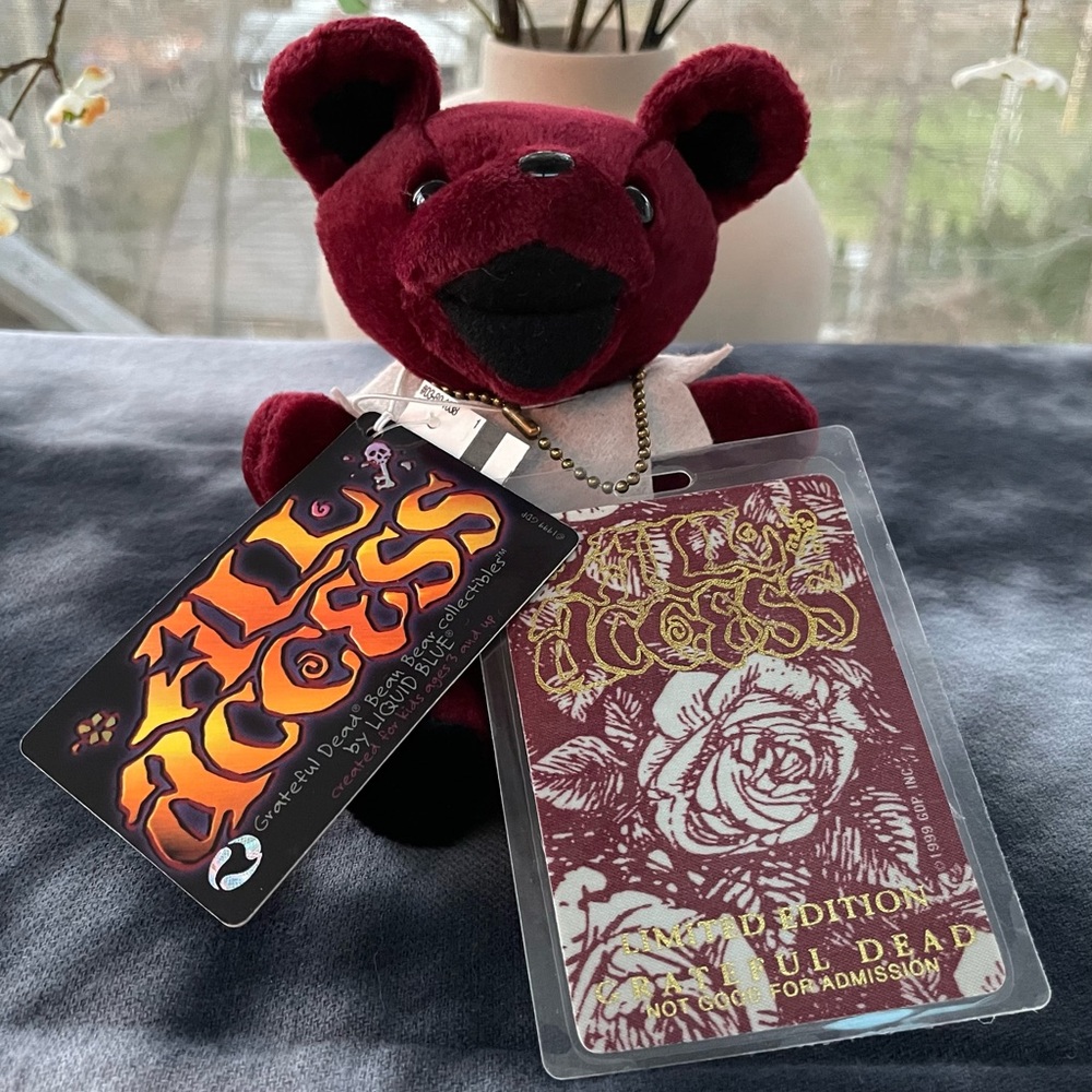 Rare Vintage All Access Grateful Dead beanie bear. New with tags, mint condition